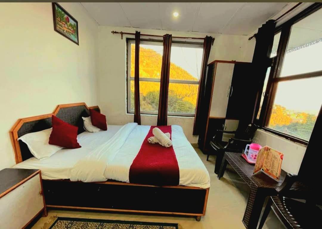The Lake Cottage By Vrb Hotels Dharamshala Buitenkant foto